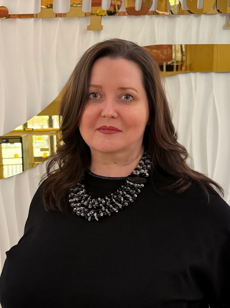 ГАДЖИЕВА ЕЛЕНА ДМИТРИЕВНА